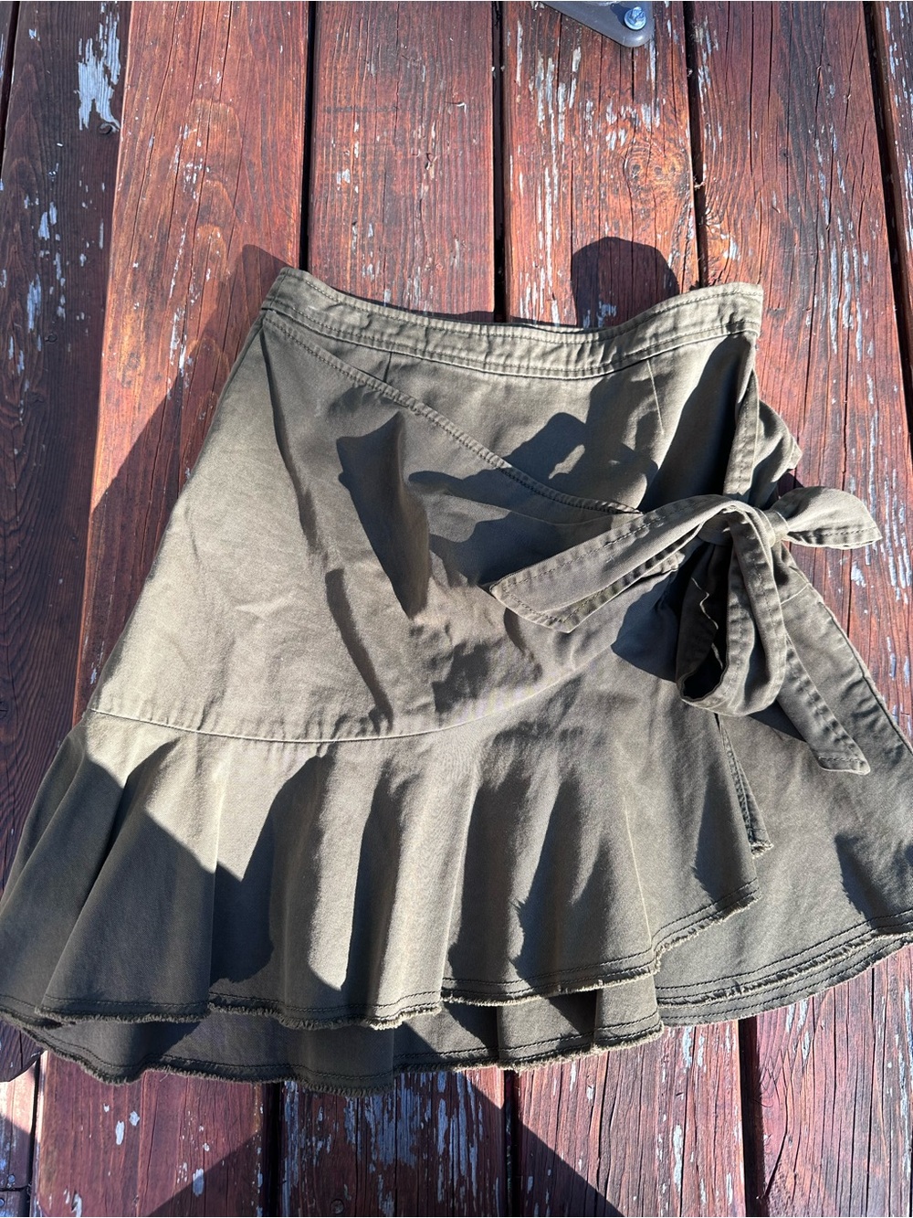 cinq a sept Olive Tie-Waist Ruffle Skirt